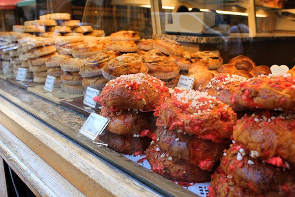 Annecy Praline Brioche