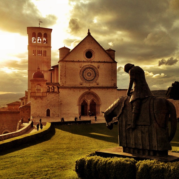 St Francis of Assisi returns St Francis of Assisi returns