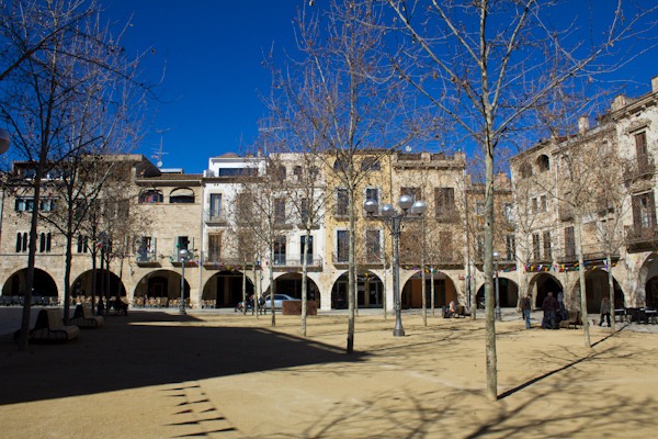 Plaza Mayor in Banyoles Plaza Mayor in Banyoles