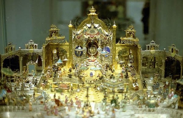 Royal Household at Delhi Royal Household at Delhi